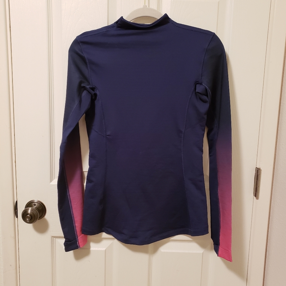 Nike running top